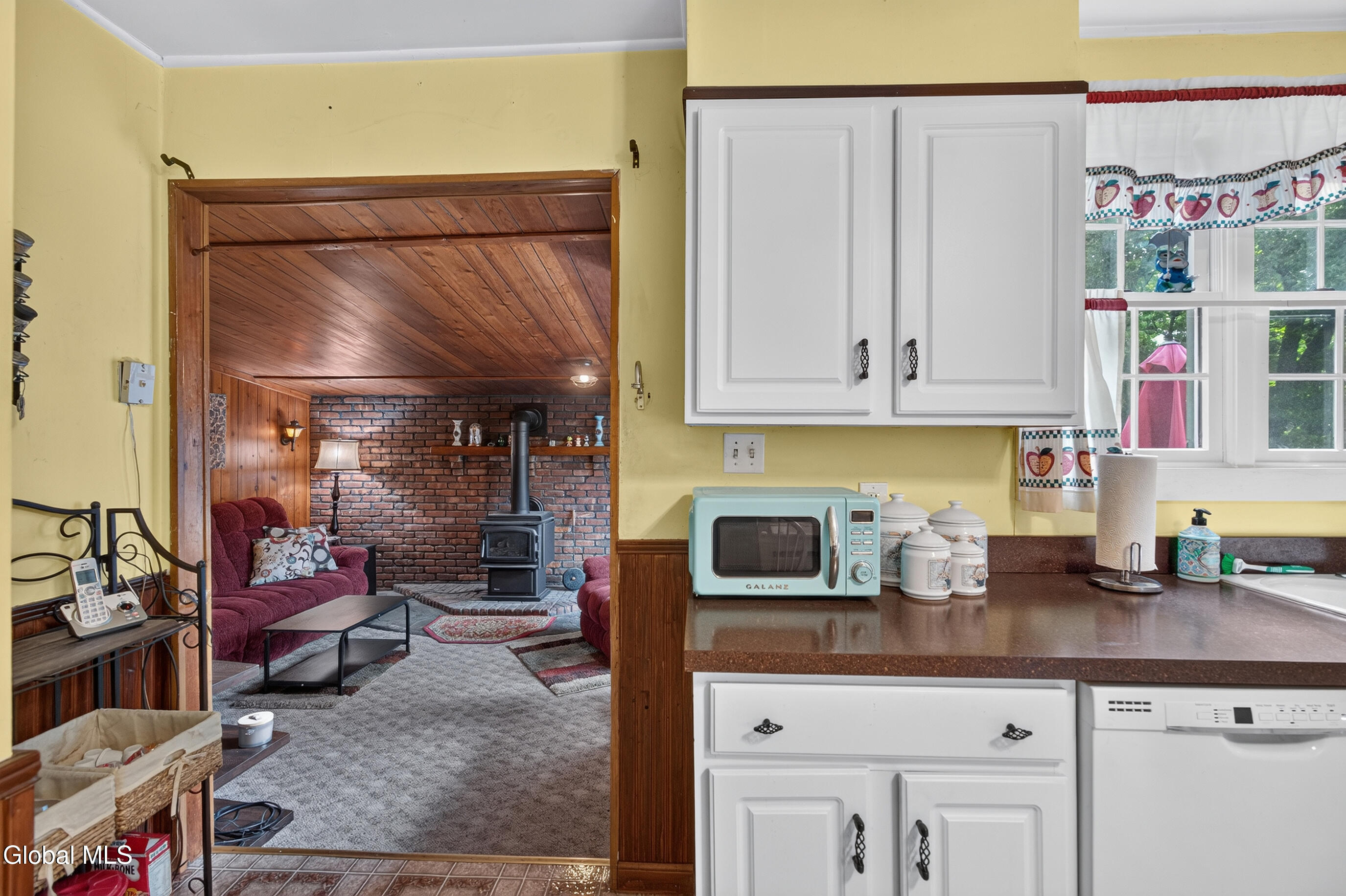 5542 Cauterskill Road Catskill NY 12414