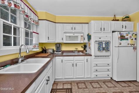 5542 Cauterskill Road Catskill NY 12414