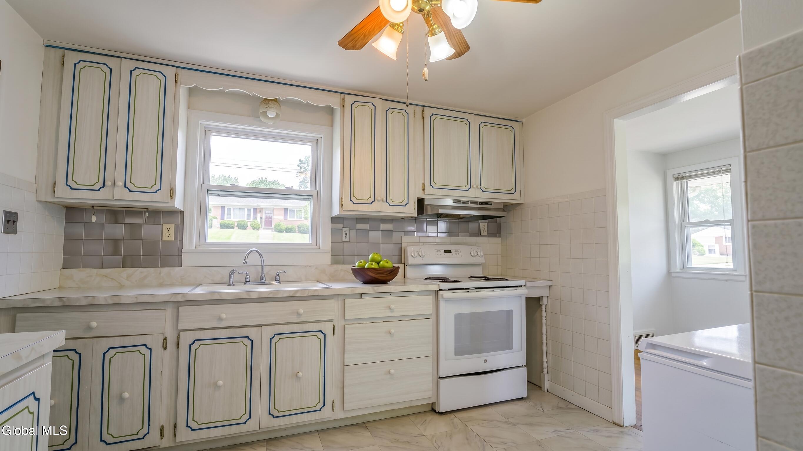19 Marwill Street Albany NY 12209