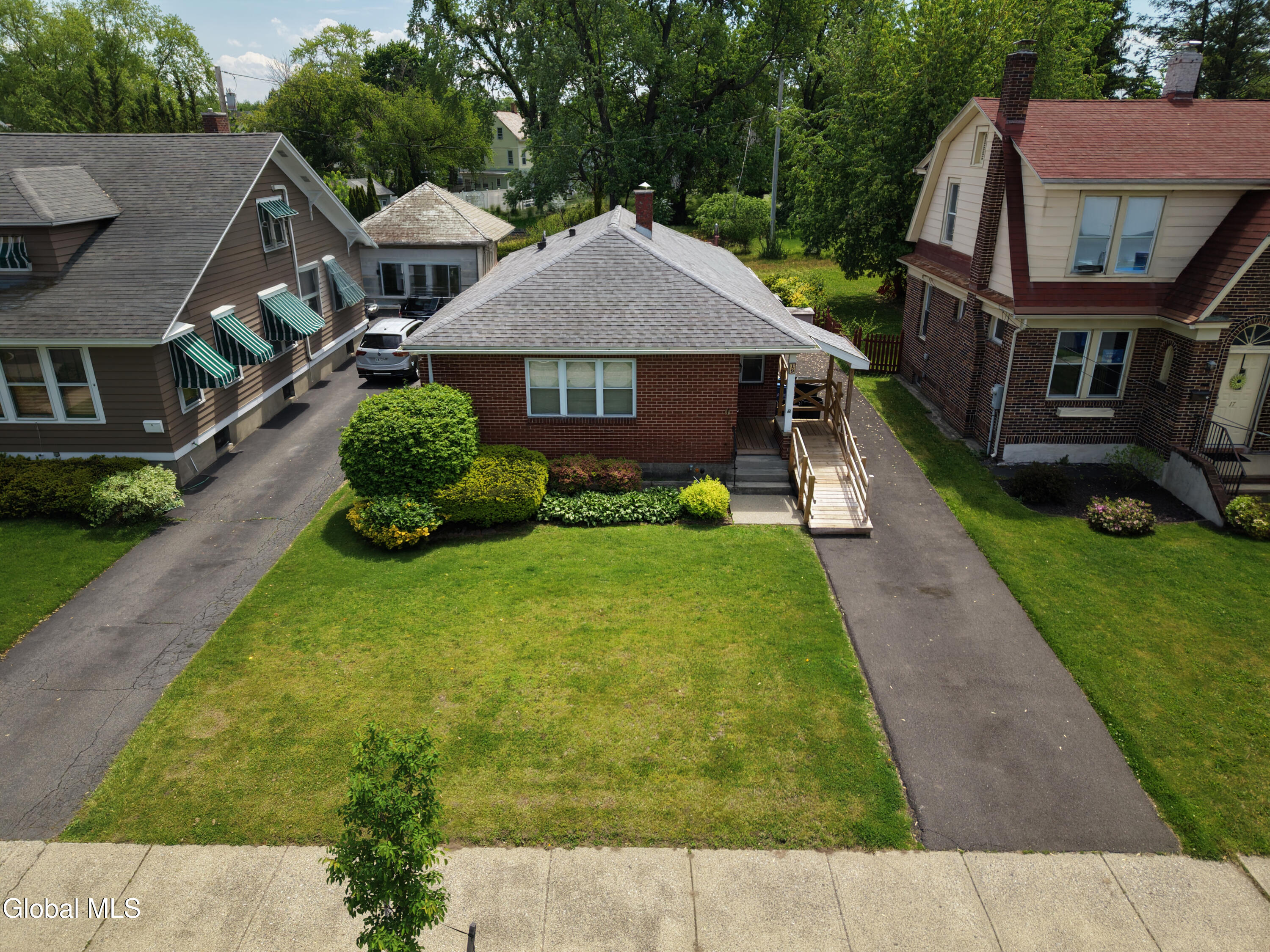 19 Marwill Street Albany NY 12209