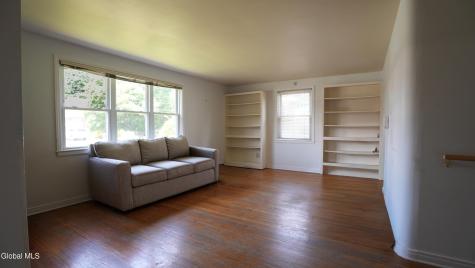 19 Marwill Street Albany NY 12209