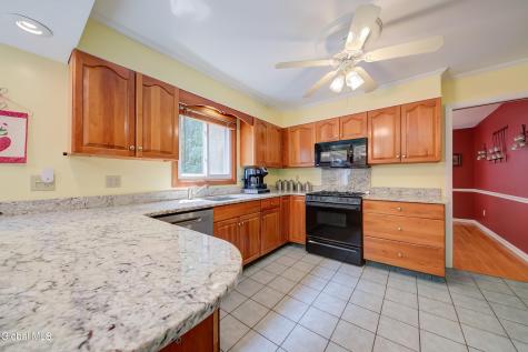 38 Shadow Wood Way Ballston Lake NY 12019