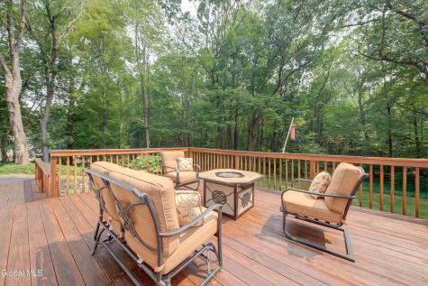 38 Shadow Wood Way Ballston Lake NY 12019