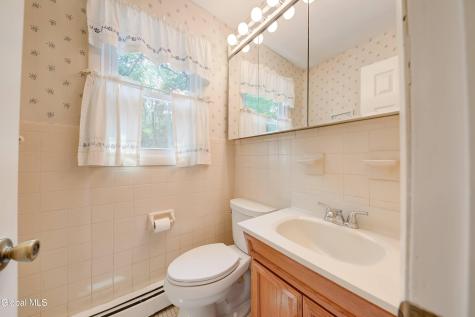 38 Shadow Wood Way Ballston Lake NY 12019