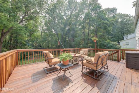 38 Shadow Wood Way Ballston Lake NY 12019