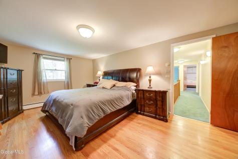 38 Shadow Wood Way Ballston Lake NY 12019