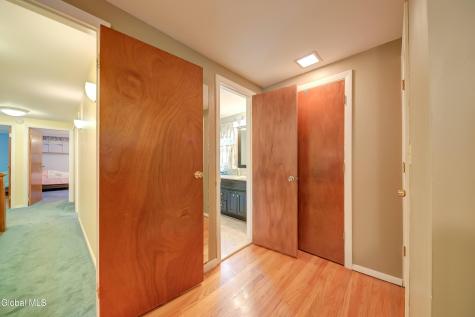 38 Shadow Wood Way Ballston Lake NY 12019