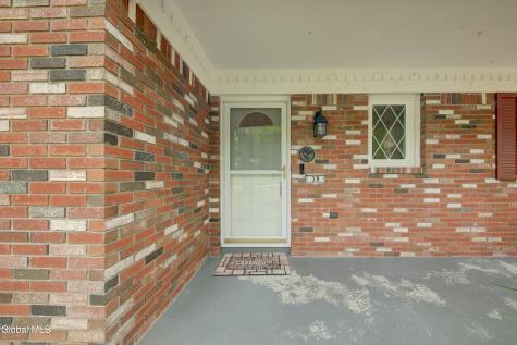 38 Shadow Wood Way Ballston Lake NY 12019
