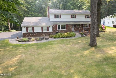 38 Shadow Wood Way Ballston Lake NY 12019