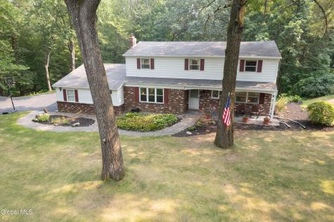 38 Shadow Wood Way Ballston Lake NY 12019