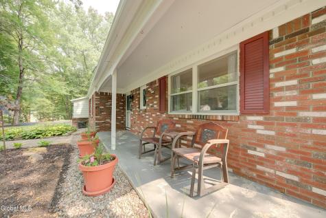 38 Shadow Wood Way Ballston Lake NY 12019