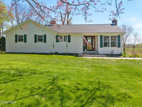 377 Pangburn Road Schenectady NY 12306