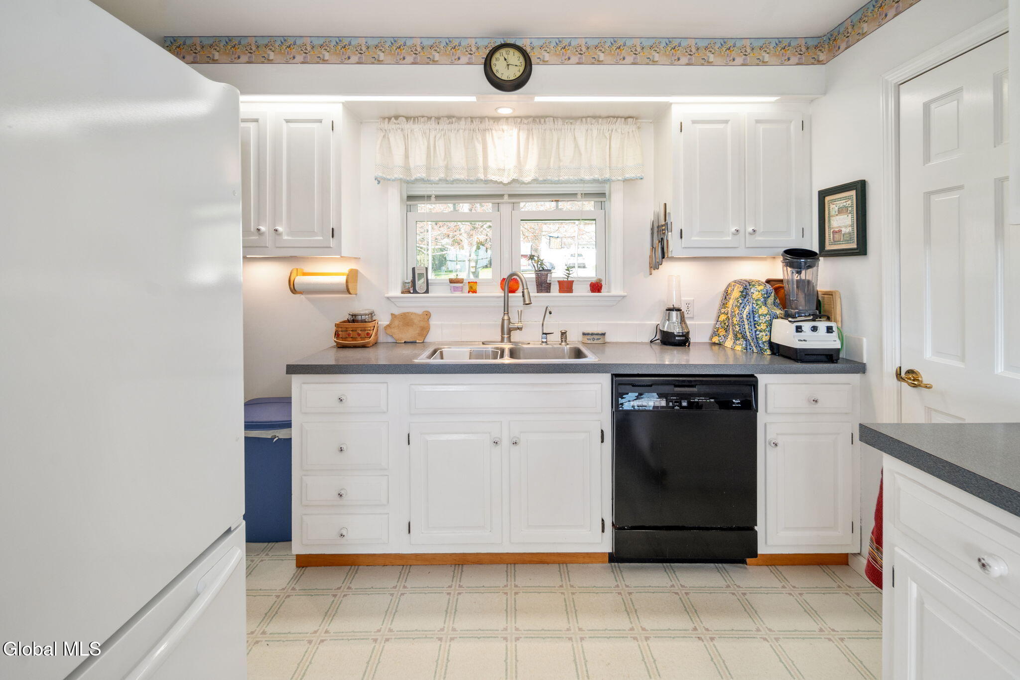 377 Pangburn Road Schenectady NY 12306