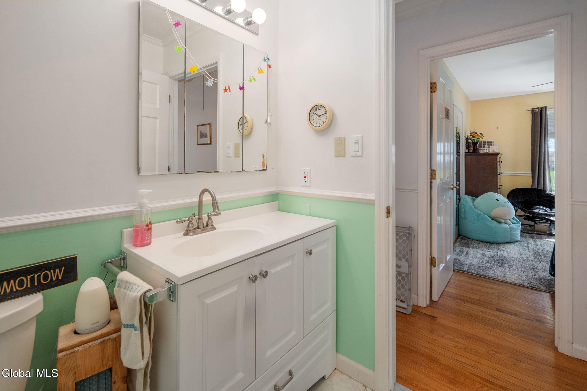 377 Pangburn Road Schenectady NY 12306