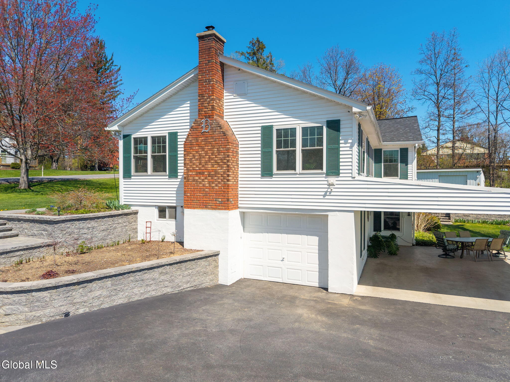 377 Pangburn Road Schenectady NY 12306