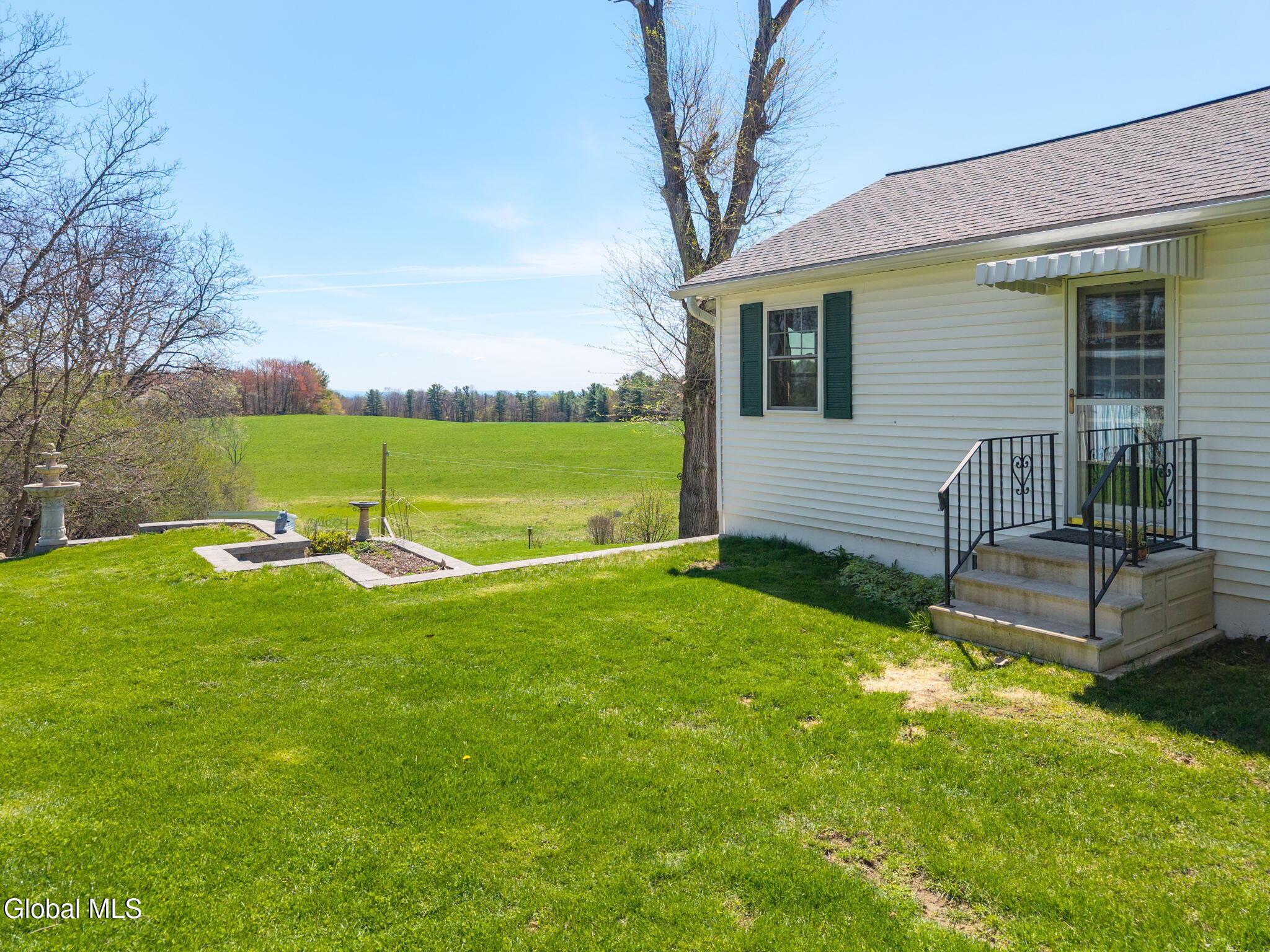 377 Pangburn Road Schenectady NY 12306