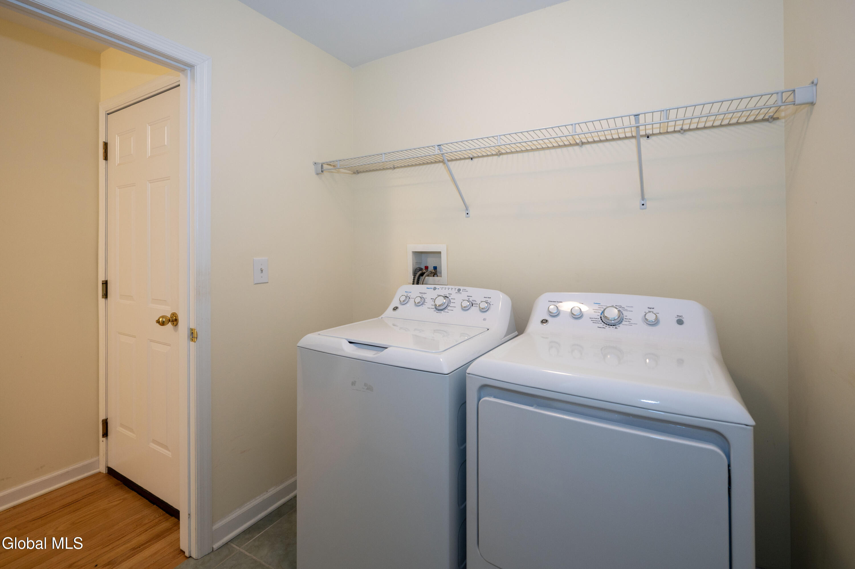 19 Chapel Hill Boulevard Ballston Lake NY 12019