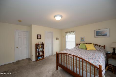 19 Chapel Hill Boulevard Ballston Lake NY 12019