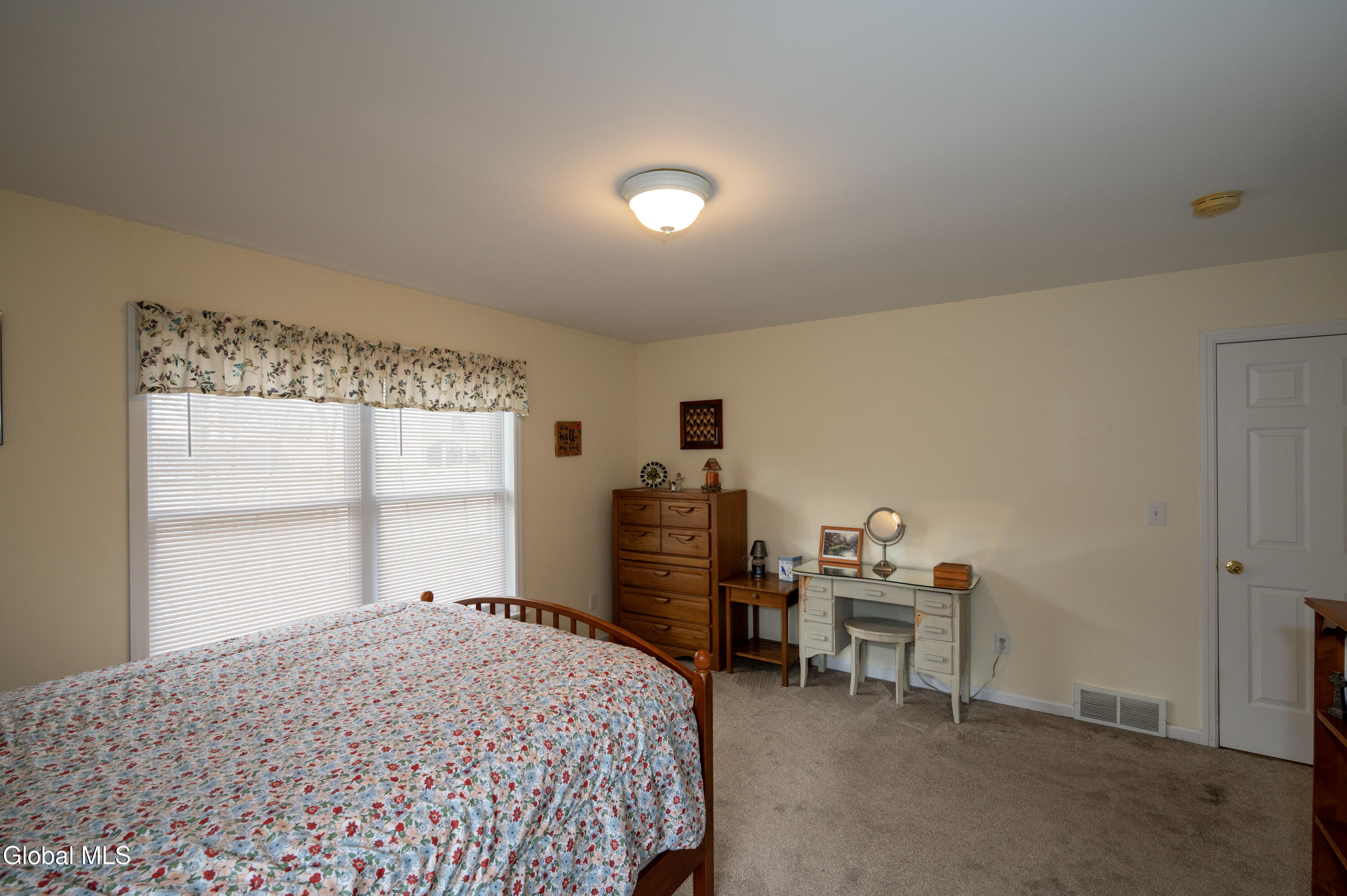 19 Chapel Hill Boulevard Ballston Lake NY 12019