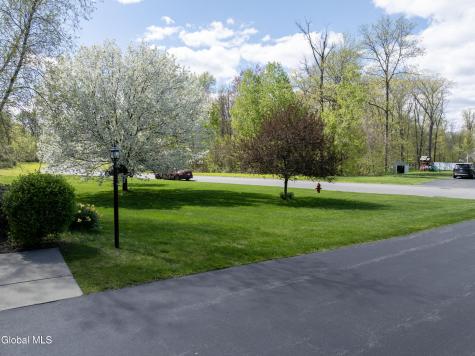 19 Chapel Hill Boulevard Ballston Lake NY 12019