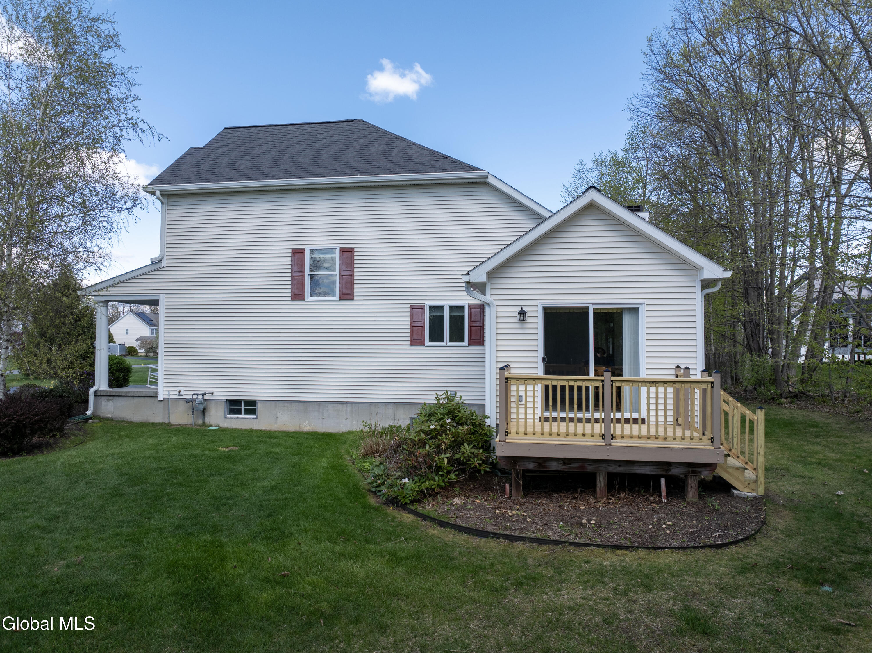 19 Chapel Hill Boulevard Ballston Lake NY 12019