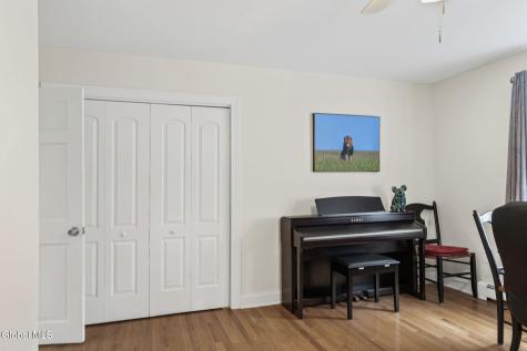 1567 Best Road Rensselaer NY 12144