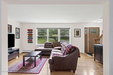1567 Best Road Rensselaer NY 12144