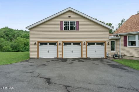 1567 Best Road Rensselaer NY 12144
