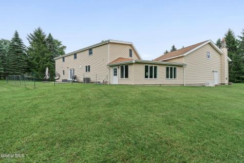 1567 Best Road Rensselaer NY 12144