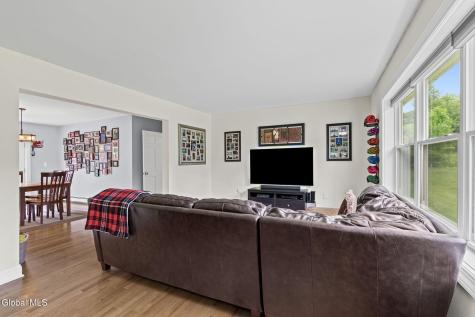 1567 Best Road Rensselaer NY 12144