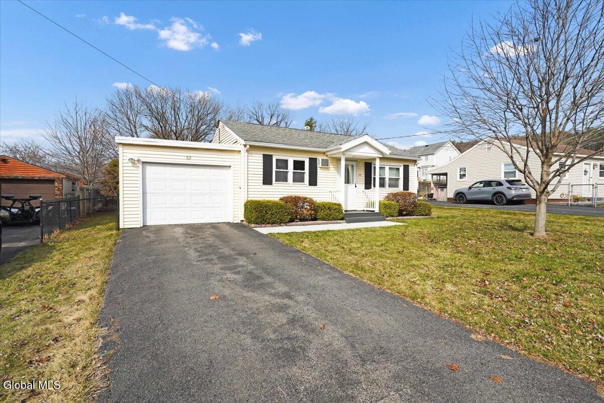 62 Mary Hadge Drive Schenectady NY 12309