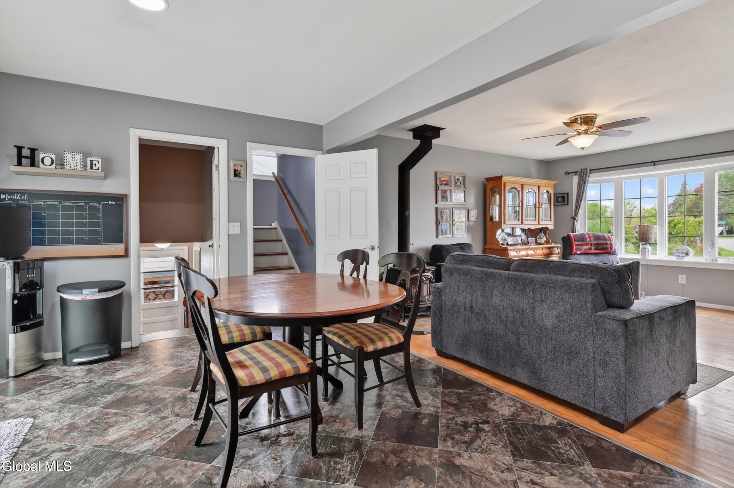 73 Bridle Path Albany NY 12205