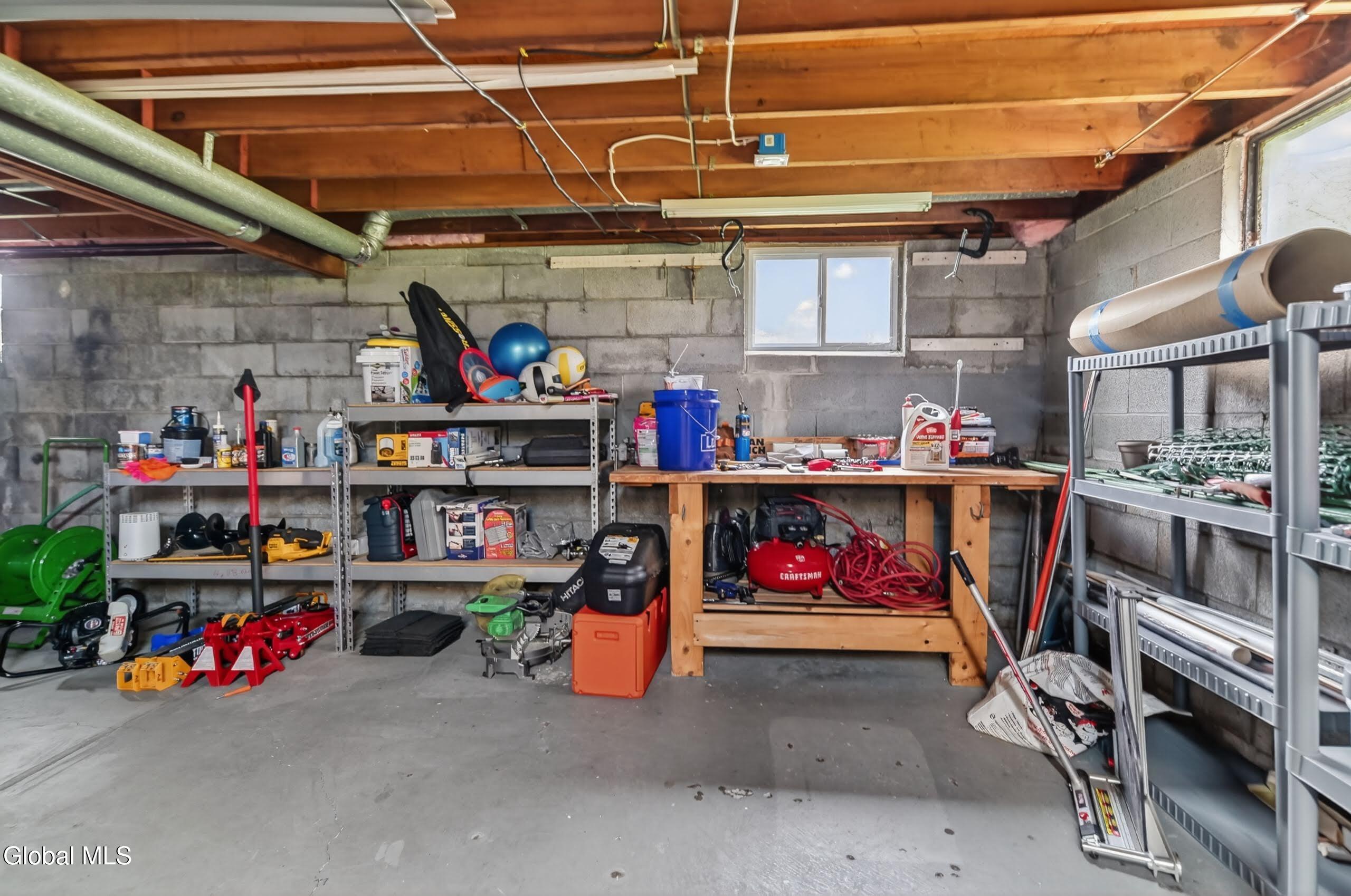 73 Bridle Path Albany NY 12205