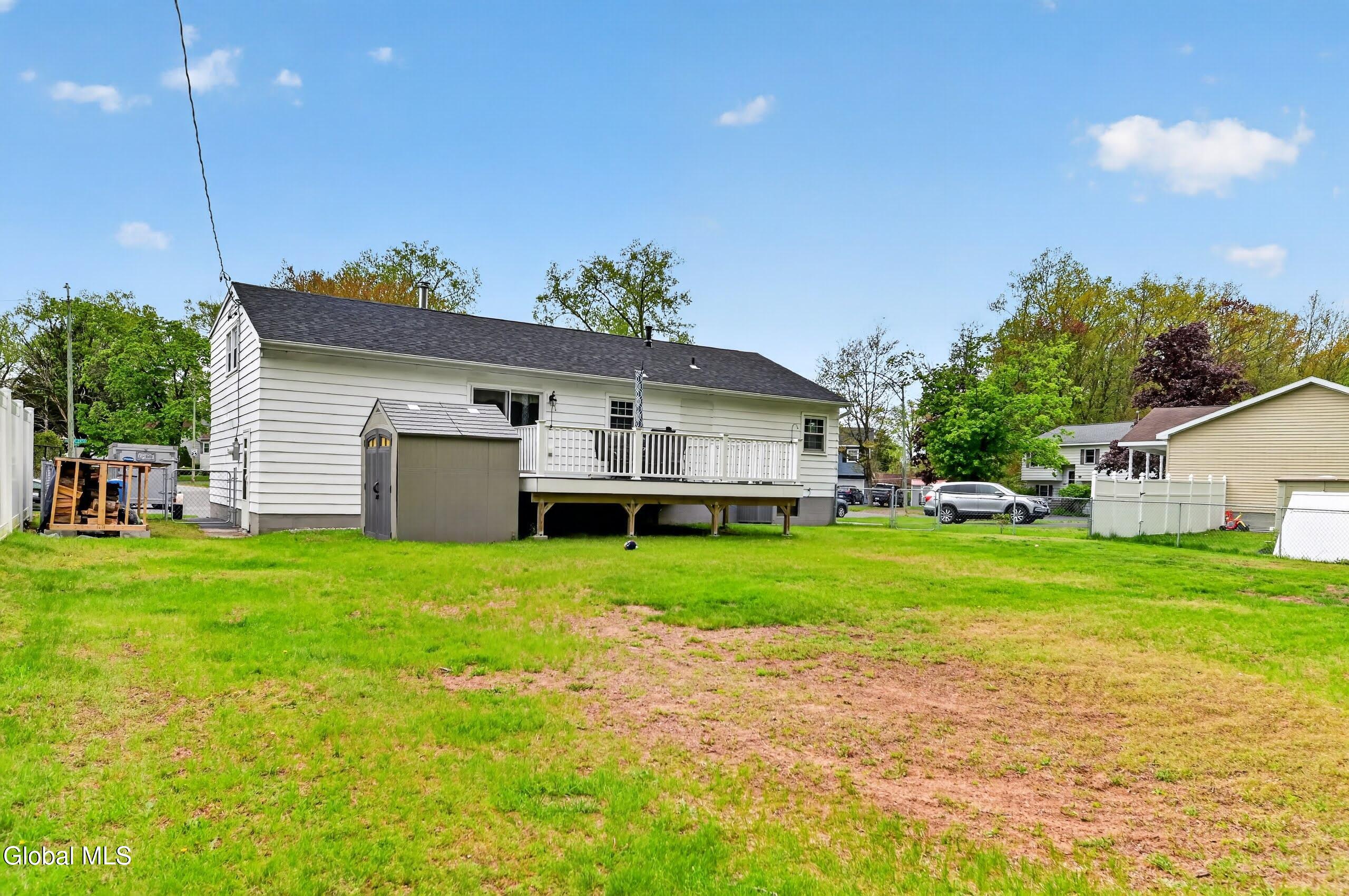 73 Bridle Path Albany NY 12205