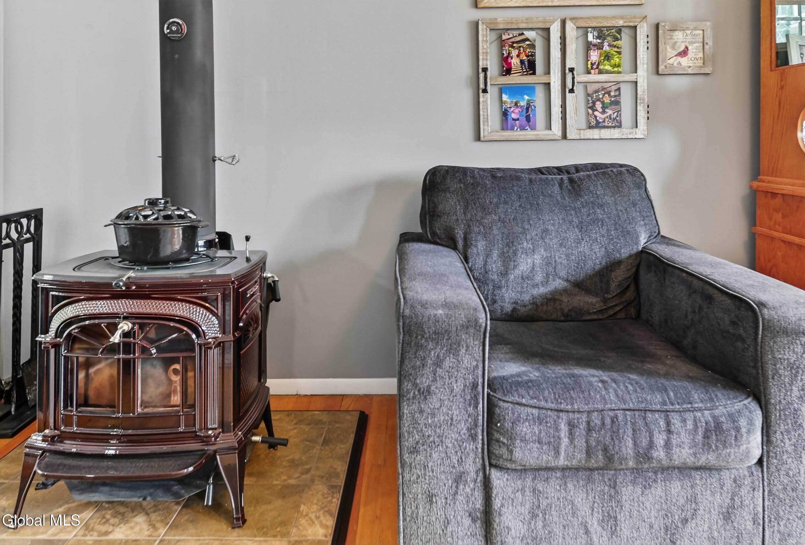 73 Bridle Path Albany NY 12205