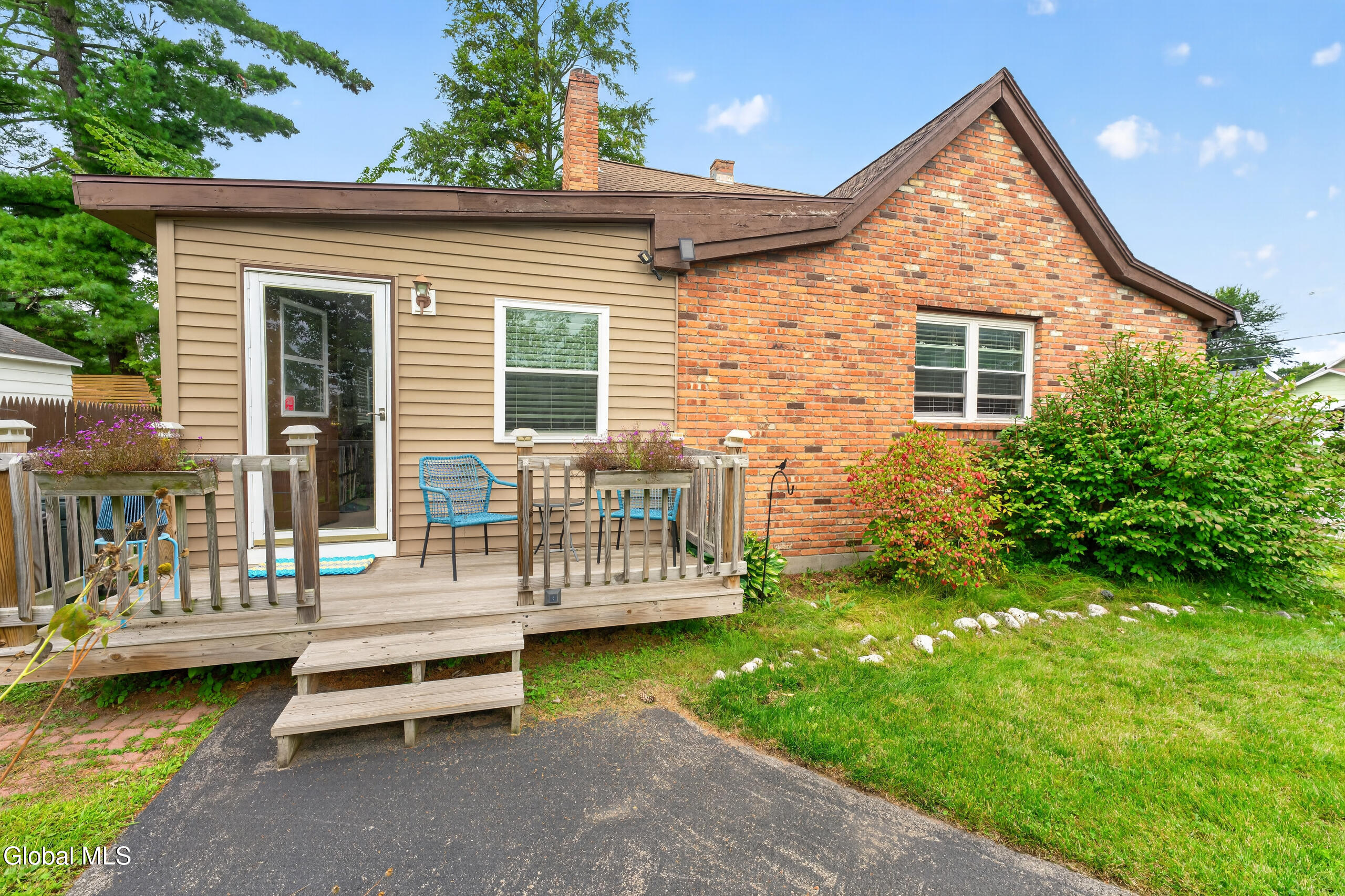 341 Princetown Road Schenectady NY 12306
