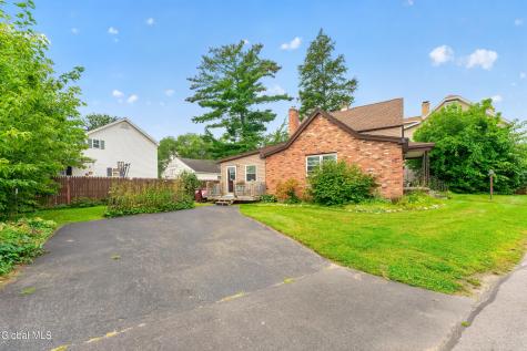 341 Princetown Road Schenectady NY 12306