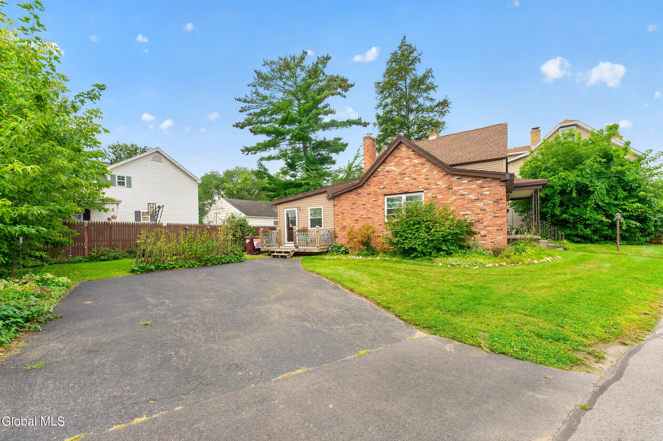 341 Princetown Road Schenectady NY 12306