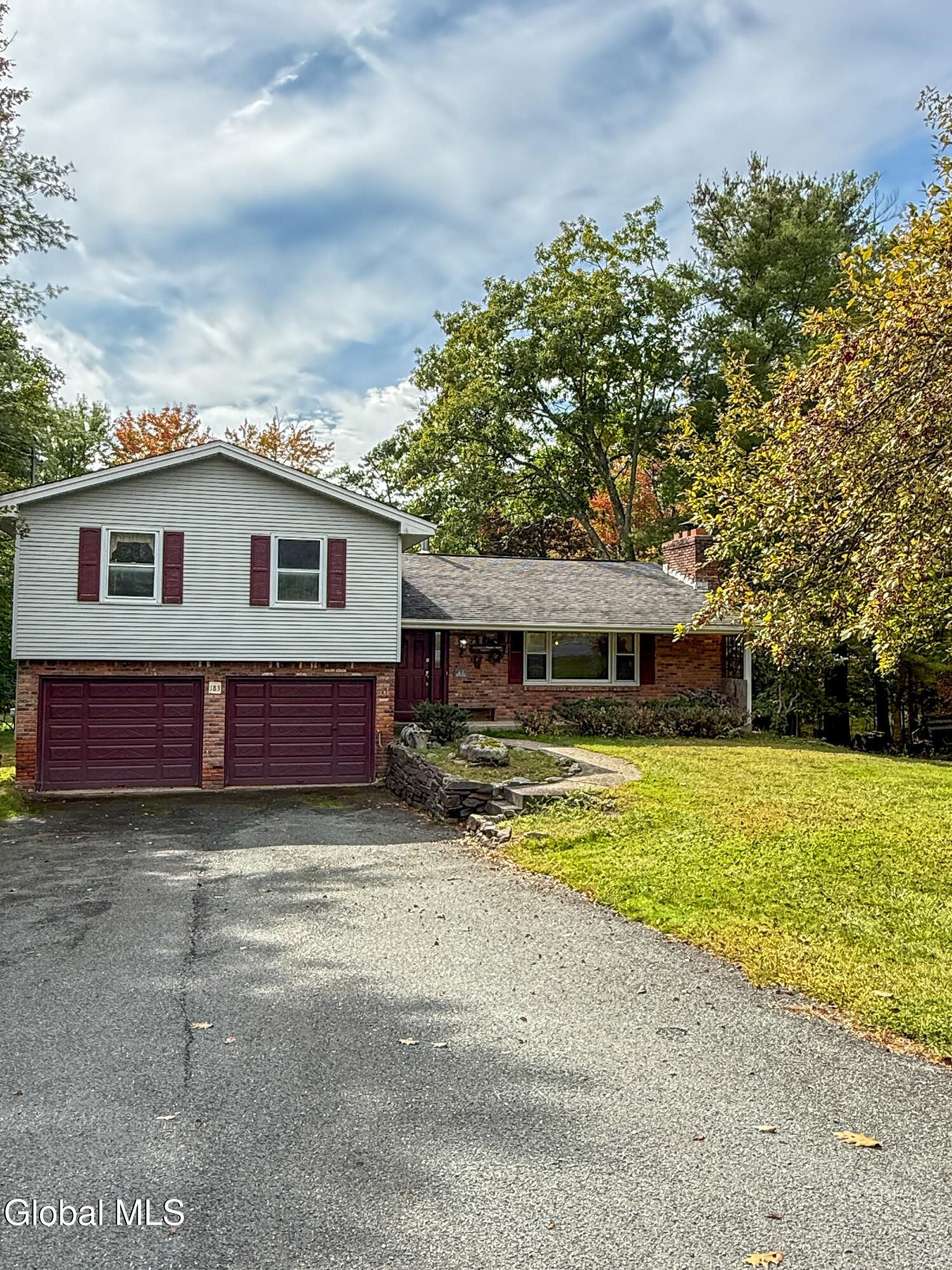 183 N Nassau Road Averill Park NY 12018