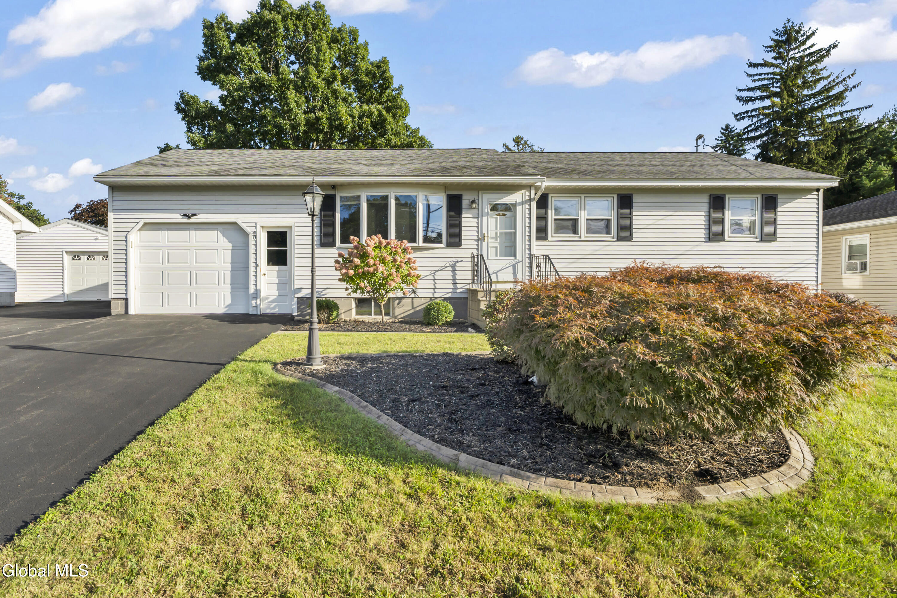 40 Ahl Avenue Albany NY 12205