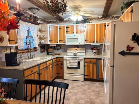 27 Ferndell Spring Drive Saratoga Springs NY 12866