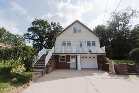 1844 Fiero Avenue Schenectady NY 12303
