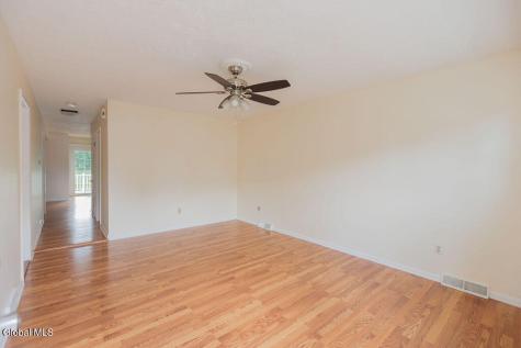 1844 Fiero Avenue Schenectady NY 12303