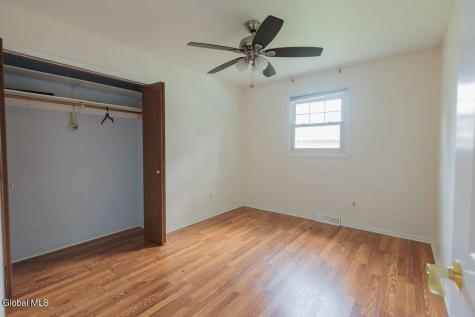 1844 Fiero Avenue Schenectady NY 12303