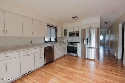 1844 Fiero Avenue Schenectady NY 12303