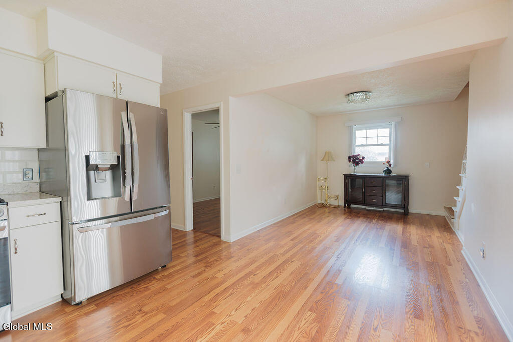1844 Fiero Avenue Schenectady NY 12303