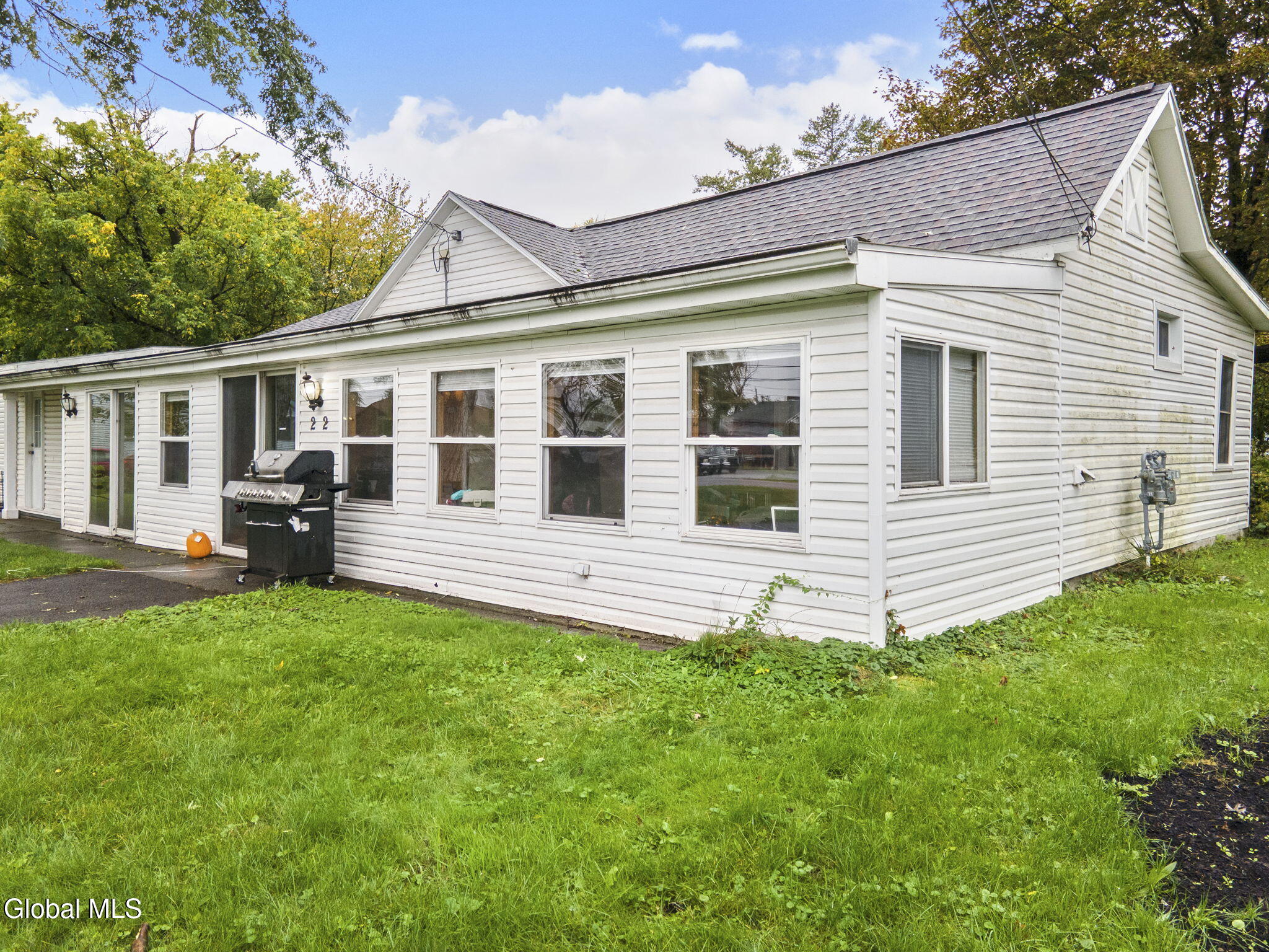 22 Homewood Avenue Watervliet NY 12189
