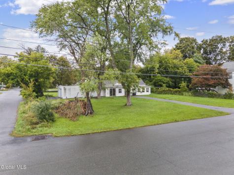 22 Homewood Avenue Watervliet NY 12189
