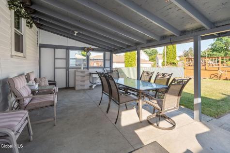 2726 Broadway Rotterdam NY 12306