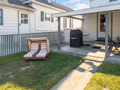 2726 Broadway Rotterdam NY 12306